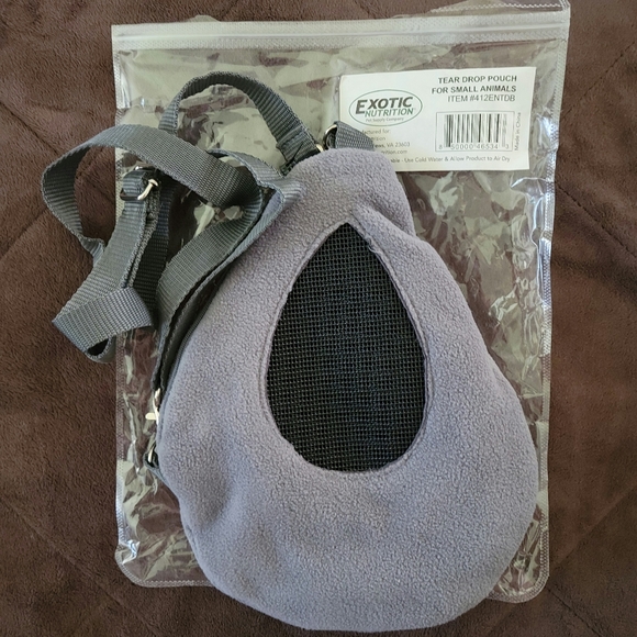 BRAND NEW Exotic Nutrition Small Animal Grey Tear Drop Carry Pouch with strap - Picture 3 of 9